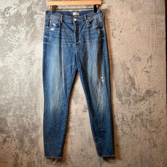 Mother The Stunner Ankle Fray Graffiti Girl Size 30 Distressed - Picture 1 of 10